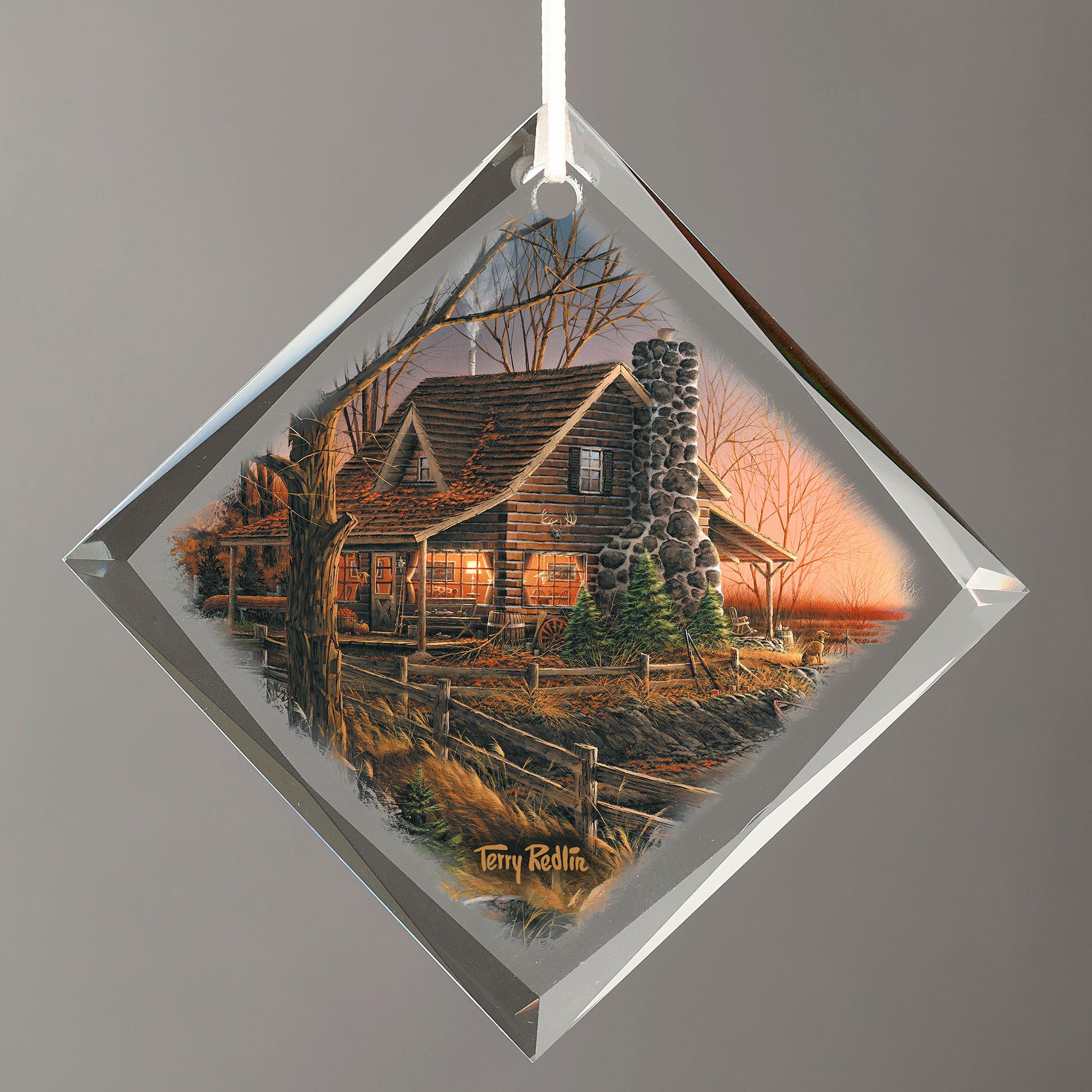 Comforts of Home Diamond-Shape Glass Ornament